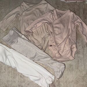 H&M Bodysuit With Pants Size Newborn